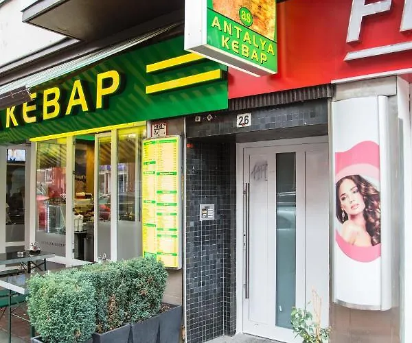 Othman Falkenstrasse 26, 4.og L Apartman *